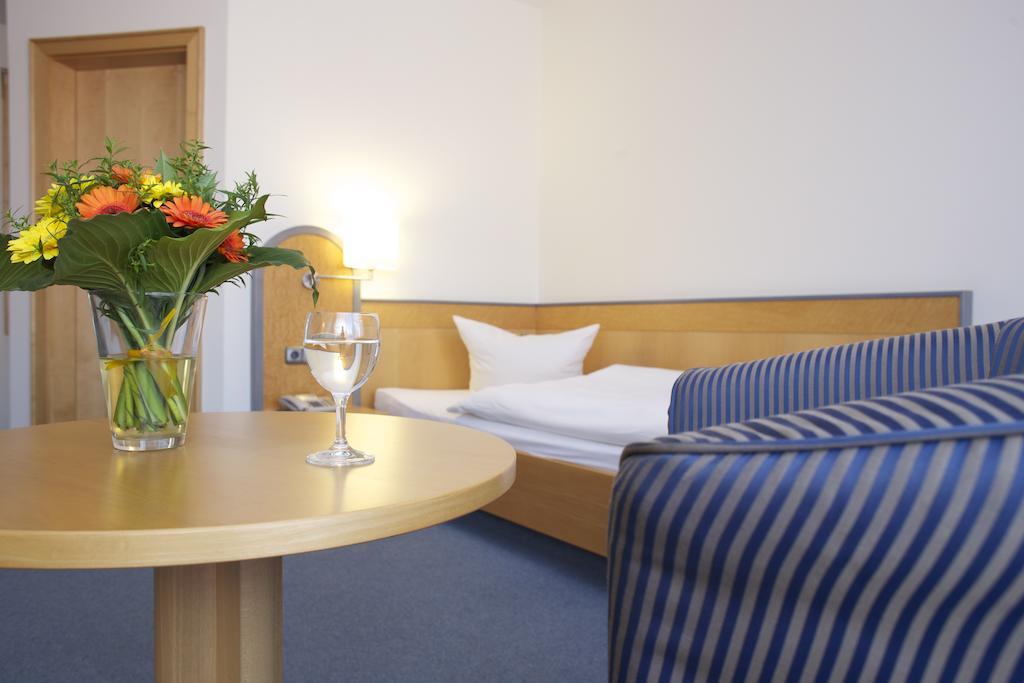 Seminarhotel Aurich Eksteriør billede